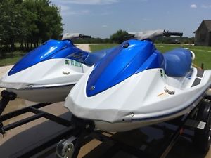 2007 Yamaha VX 1100 Wave Runners - Two with Double Trailer
