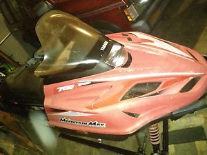 1998 Yamaha MOUNTAIN MAX 700CC