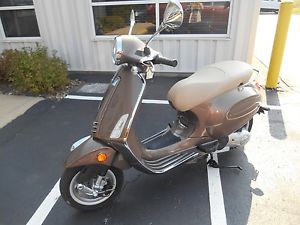 2015 Vespa Primavera 150 *NO RESERVE*