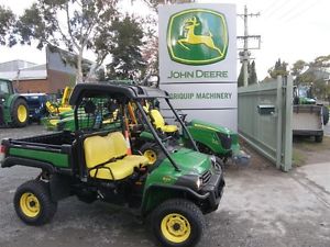 John Deere 825i 825i Standard-Side by Side