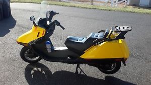 2004 Honda Helix scooter