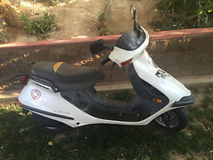 1988 Honda Elite 150 Scooter Runs Great