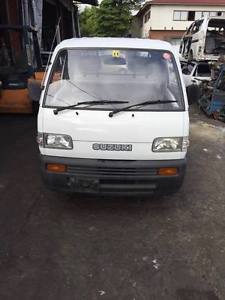 1991 Suzuki Carry 4x4 Pickup Truck Compare to ATV UTV Side By Side