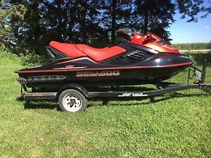 2006 Seadoo RXT 215 Supercharged Jet Ski with 2007 Sport Hauler Trailer 19 HOURS