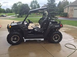 Polaris rzr 2009 800 EFI