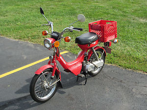 1983 SUZUKI FA 50 D Gas Powered Moped 49cc Scooter LOW MILES!!! RUNS EXCELLENT!!