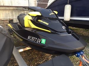 2016 SEA DOO RXT 260 - STUNNING... ONE OWNER - PERFECT!!  ONLY 15 HOURS!!