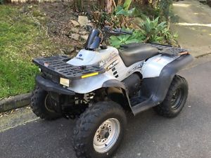 Polaris quad bike magnum 330