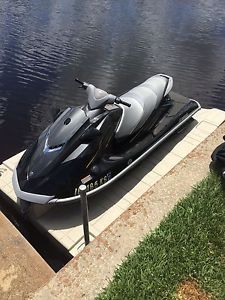 Yamaha 2013 Waverunner VXS with 2014 trailer