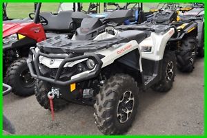 2015 Can-Am™ Outlander™ MAX
