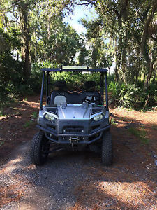 2010 Polaris Ranger 800XP EFI Limited Edition UTV  Low Low HOURS and MILEAGE