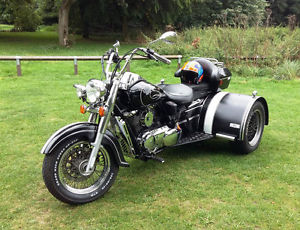 TRIKE - Suzuki Volusia  Intruder 800cc V-Twin 2001