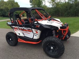 2014 Can Am MAVERICK with hydraulic Wicked Bilt snow plow