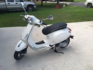 2015 Vespa Primavera 150