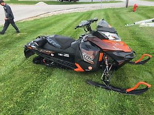 2016 Ski-Doo 800 XRS RENEGADE