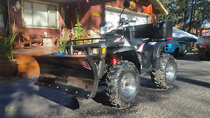 2004 POLARIS SPORTSMAN EFI 700 H.O. NEW WINCH & DENALI PLOW! ONLY 2900 MILES!