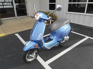 2015 Vespa Primavera 150 *NO RESERVE*
