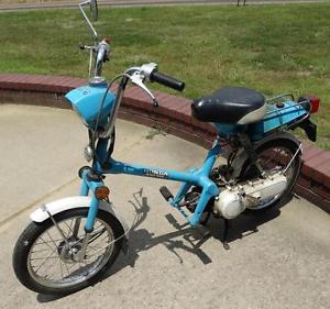 1979 HONDA EXPRESS BABY BLUE MOPED/SCOOTER