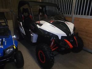 2014 Can-Am Maverick 1000R  DPS  ~ ONLY 74  MILES