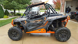 2014 RZR XP1000 Titanium metallic