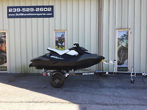 2014 Seadoo Spark 2 UP IBR 15 Hours New 2016 Custom Trailer