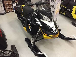 ski-doo blizzard 800 etec