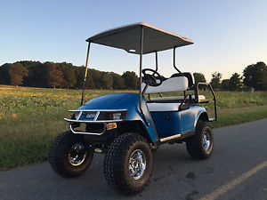 2004 EZ-GO TXT Golf Cart
