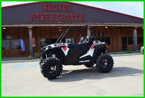 2015 Polaris RZR® S 900