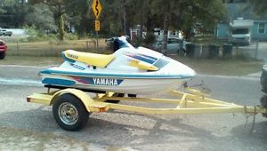 1995 water ready  Yamaha Waveraider Deluxe,with trailer 198 hours(I CAN SHIP)