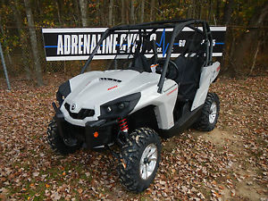 2017 Can-Am Commander 800 DPS