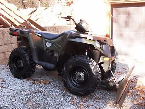2015 Polaris Sportsman 570 4X4 With Winch and Snow Plow Only 350 Miles