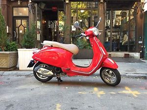 2015 Vespa Primavera 50 Red (New York)