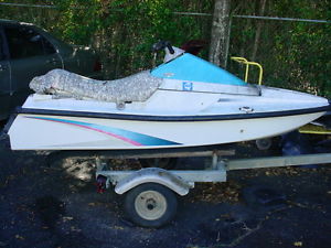 1993 YAHAMA 650 LX  JET SKI WITH TRAILER - NO RESERVE