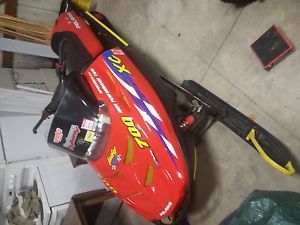 2000 Polaris 700 XC Long Track