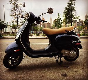 Italian Made VESPA for you, make someone's stocking a bit heavier this year!