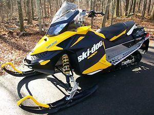 2012 Ski Doo MXZ 600 Rev XP only 780 MILES!!!  (860)237-7101