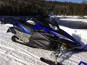 Yamaha Apex SE Performance  Snowmobile