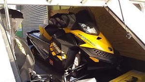 RENEGADE 600 ETEC & TRITON ENCLOSED TRAILER