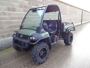 JOHN DEERE XUV GATOR *YEAR 2014*