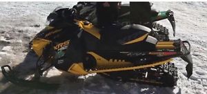 snowmobile 2014 ski doo xrs 800 etech