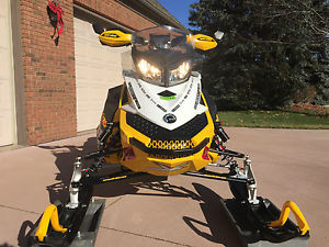 2011 Ski-Doo MXZ X-RS