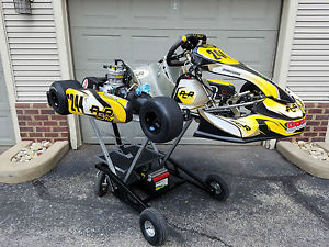 TAG Kart, Complete PCR Chassis w/IAME Leopard Motor w/Streeter Super Lift Stand