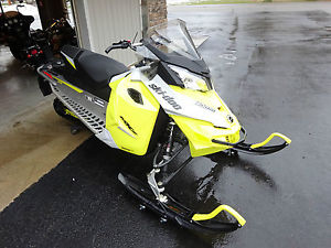 2015 Ski-Doo MXZ SPORT 600 ACE