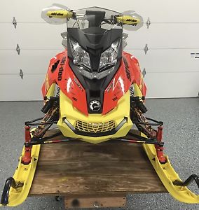 2015 Ski Doo Renegade XRS 800 Etec  1.6