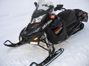 2016 Ski doo Enduro Renegade 800R e-tec snowmobile
