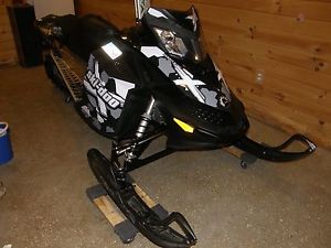2011 Ski-Doo summit 154"