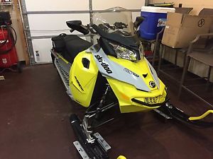 2015 Ski-Doo MXZ Sport 600 Ace, Like New