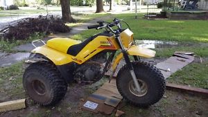 1983 yamaha 225 dx threewheeler, three wheeler