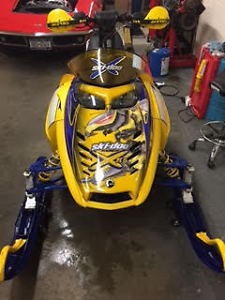 SKI DOO XRS 800 HO