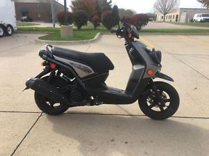2014 YAMAHA ZUMA 125 - 200 MILES - 4 YEAR YES WARRANTY INCLUDED